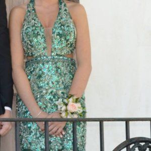 Emerald green  prom or pageant dress